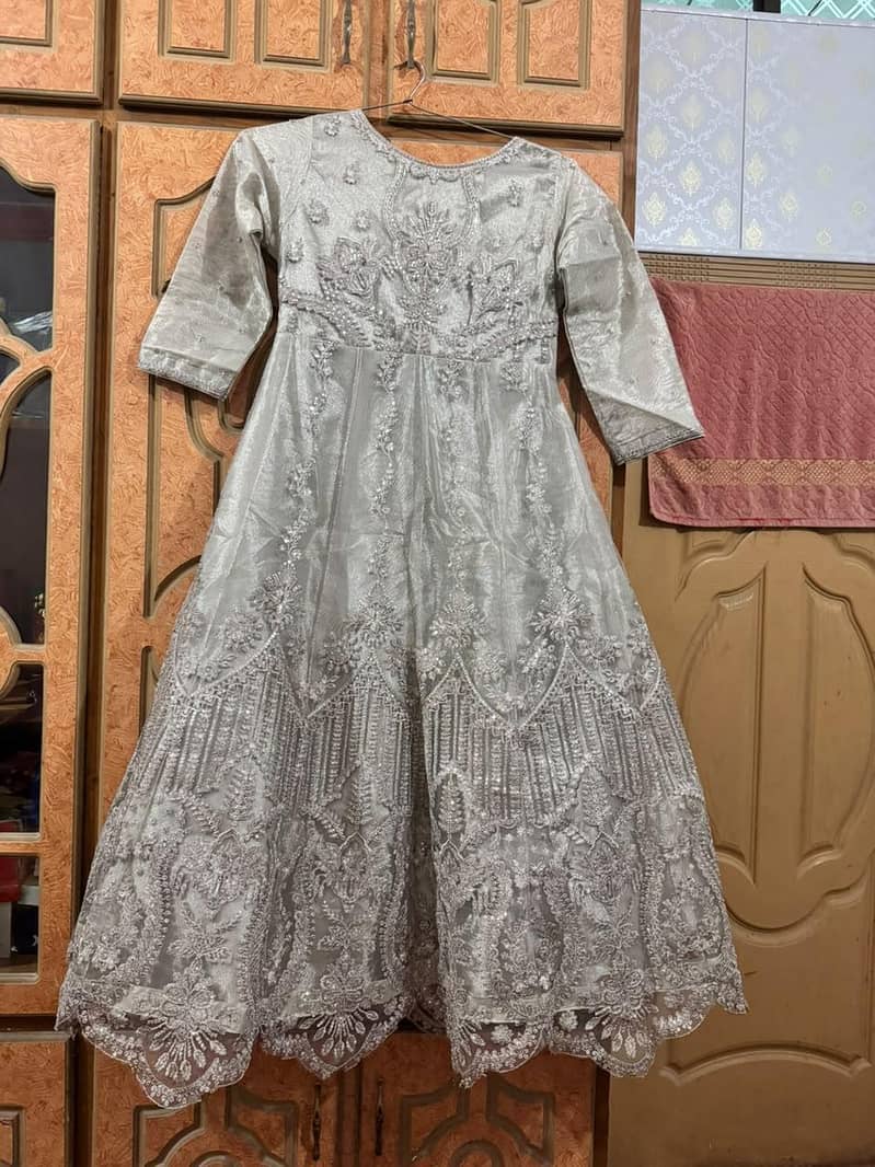 grey maxi 0