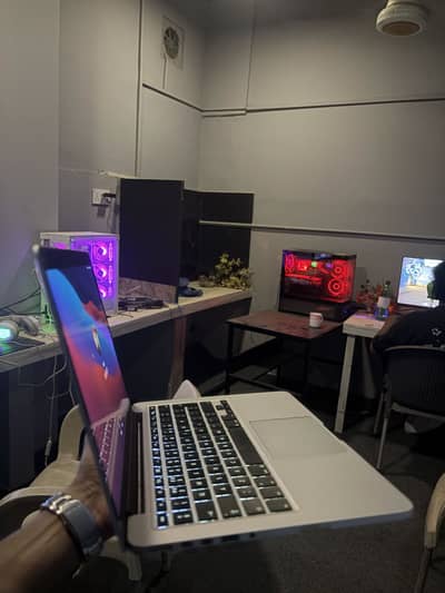MACBOOK PRO (Retina, 13inch, late 2013)