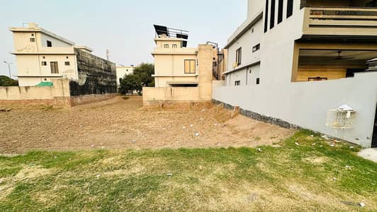 10 Marla Broadway Residential Plot for Sale in Broadway Commercial, Park View City Lahore