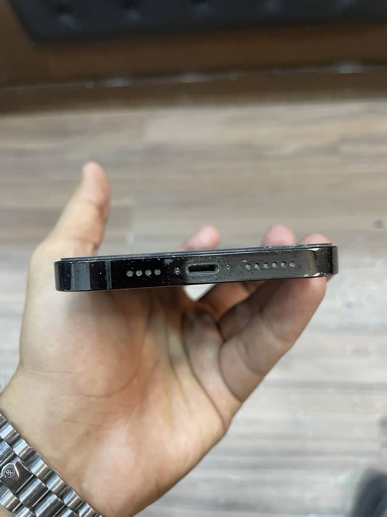 Iphone 14 pro max 10