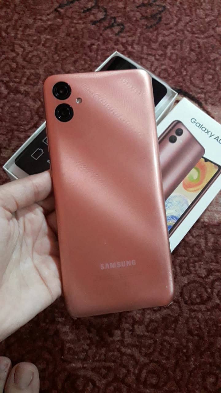Samsung Mobile A04e 1