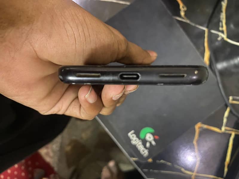 Google Pixel 4 7