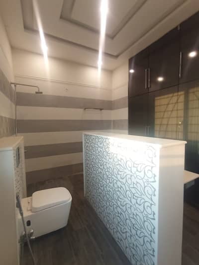 State Life One Kanal Upper Portion For Rent