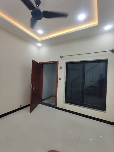 Fmc 5 Mrla Basment For Rent  Brand New Seprate Enteres Seprate Gate