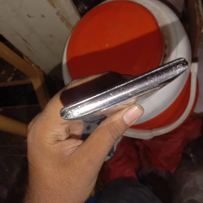 Samsung Mobile A80 0