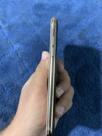 Apple iPhone XS
