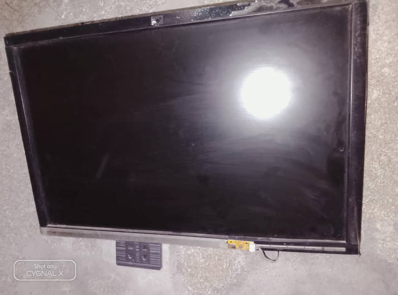 LCD 21 inch 1