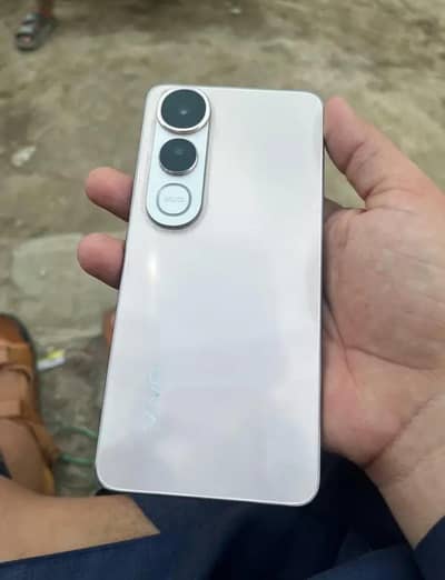 Vivo V50 Lite