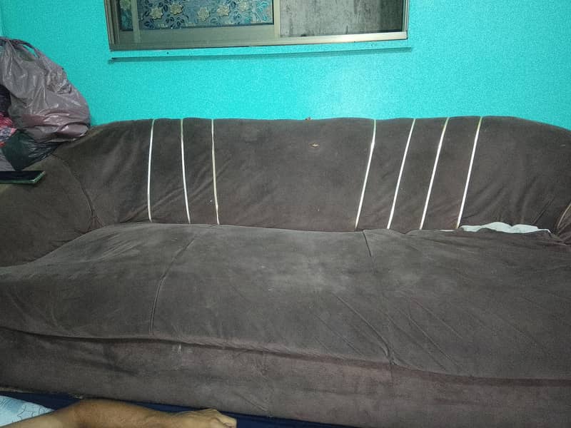 5 seater sofa 0