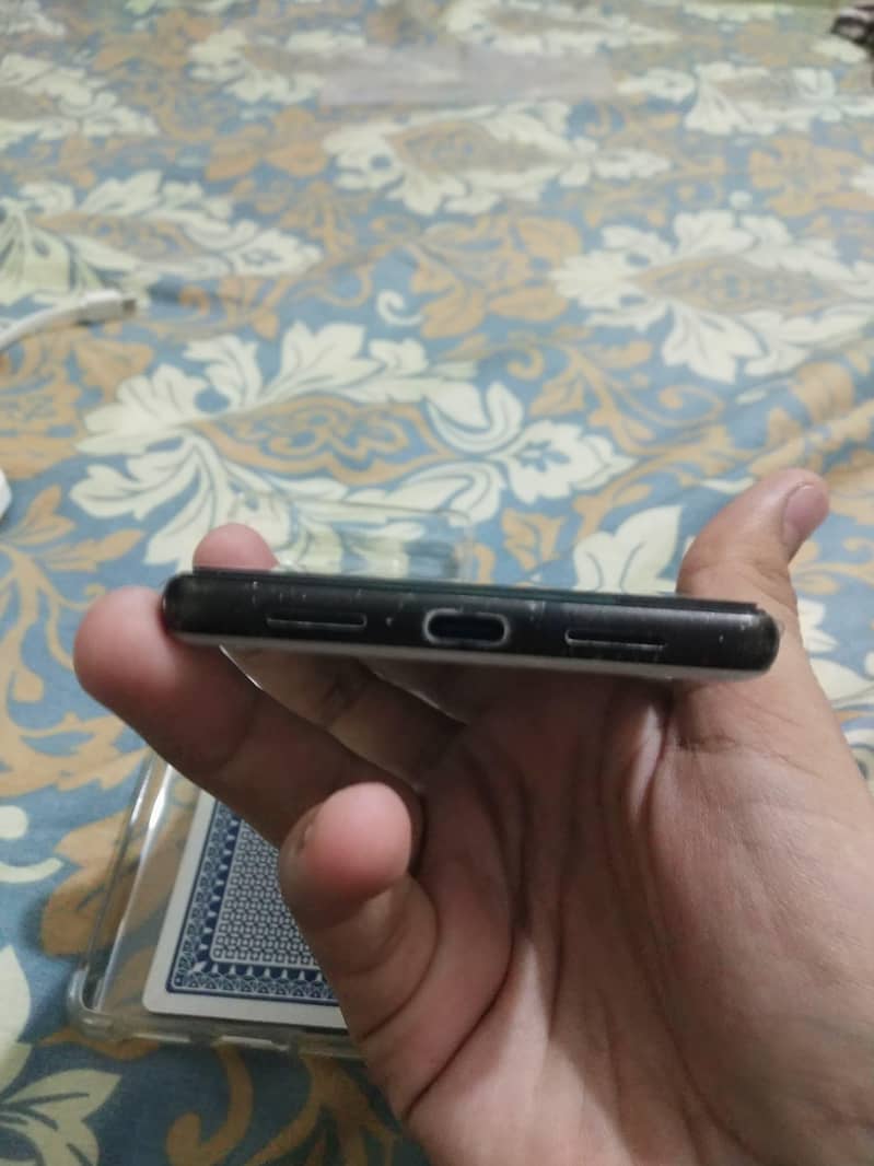 Google Pixel 6 { EXCHANGE POSSIBLE} 4