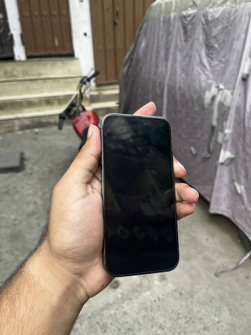 Apple iPhone 14 Pro 5