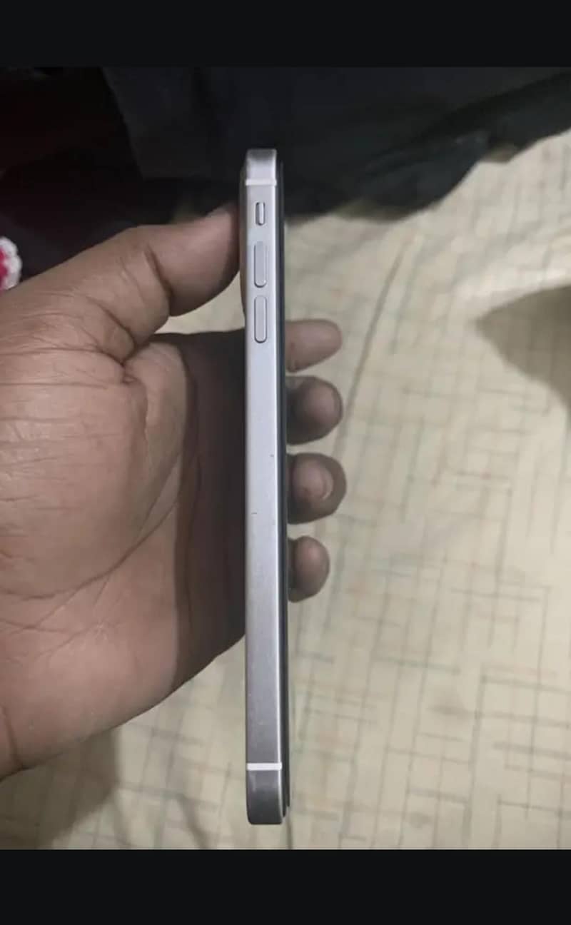 iPhone XS Max 9