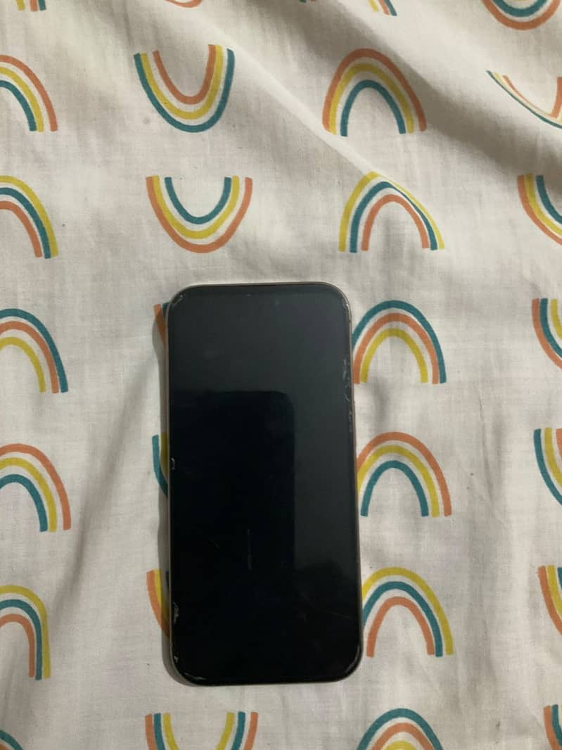 Apple iPhone 16 Pro 1