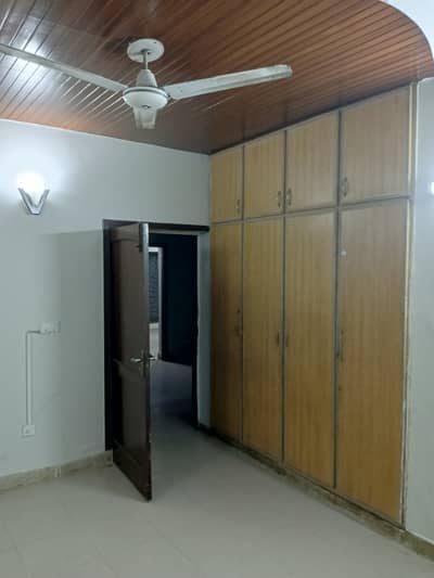 G-11 Size 25*50 Double Story House For Rent Tile Flooring