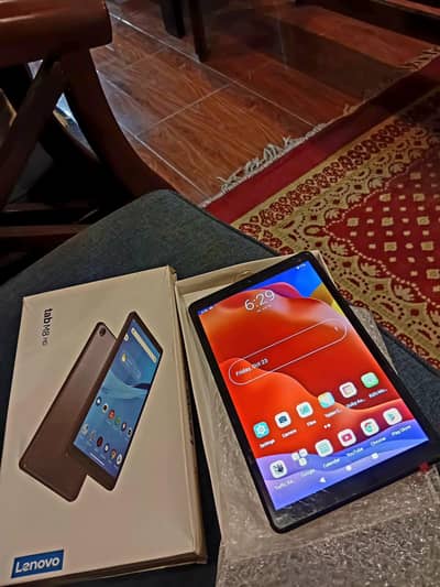 Lenovo tab M8 HD
