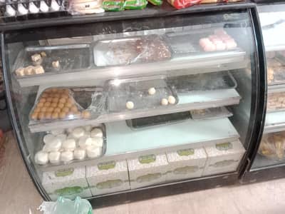 bakery counter for sale. . urgent