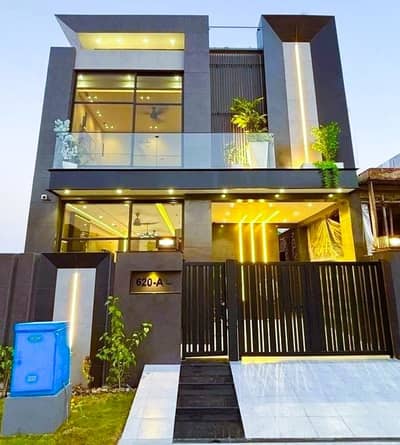 One Of Most Luxurios 5 Marla House Available For Rent IN Dha Phase 9 Town