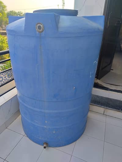 Water Tank for urgent sale