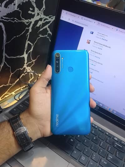 Realme 5i
