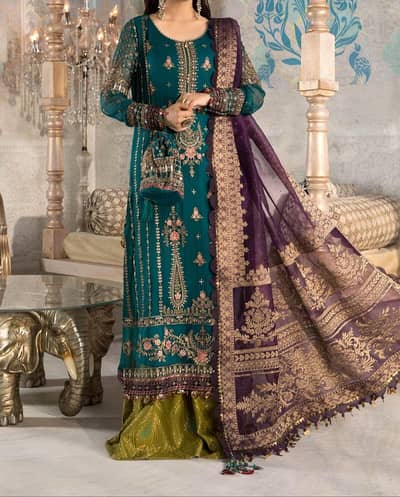 Beautiful Chiffon Ready to Wear 3-Piece Suit (Medium Size)