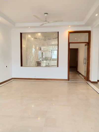 1 Kanal Upper Portion In Available For Rent In Dha Phase 1 Block J