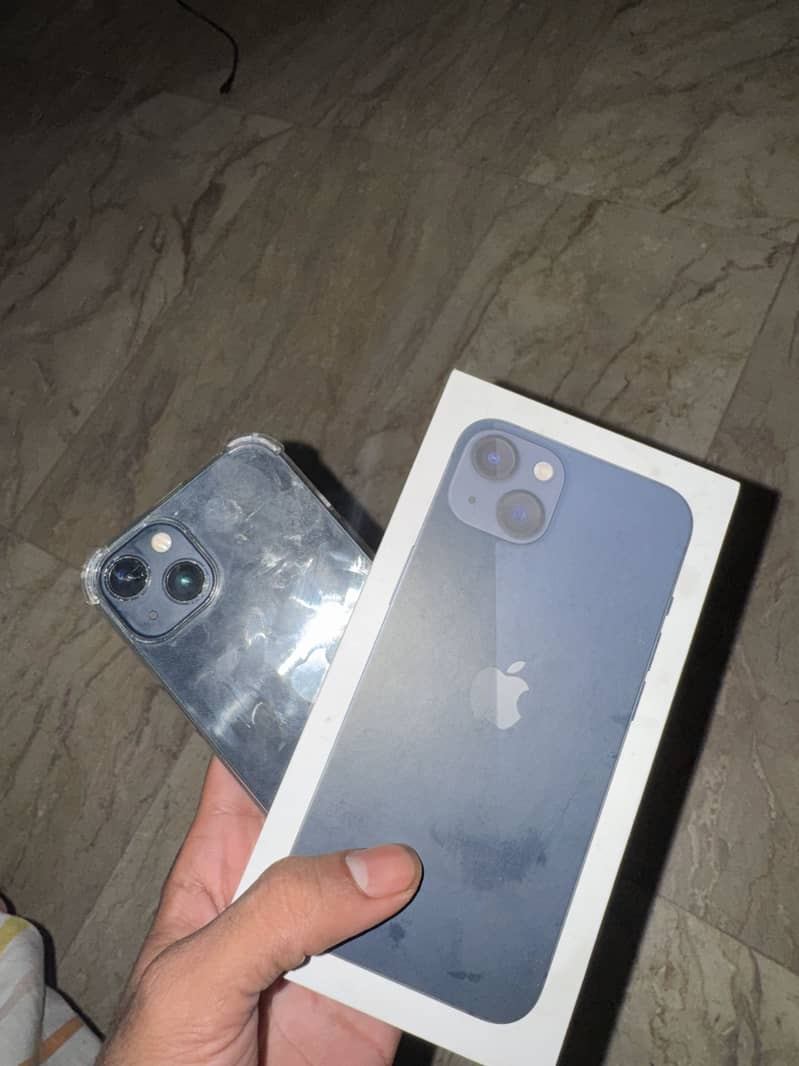 Apple iPhone 13 1