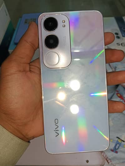 Vivo Y19s