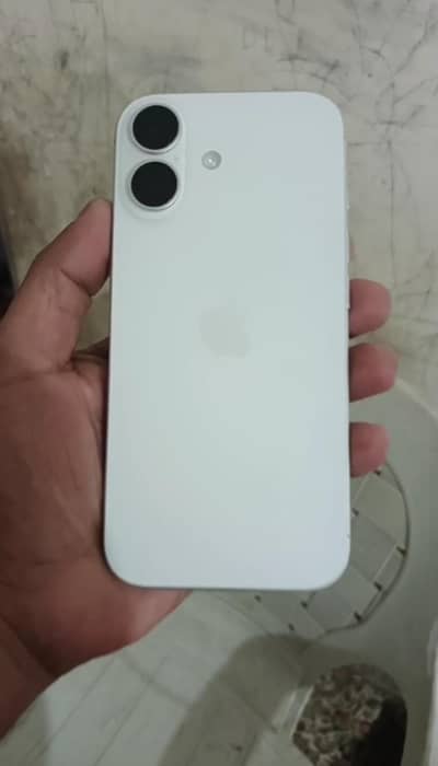 iPhone 17 Icloud locked 256gb