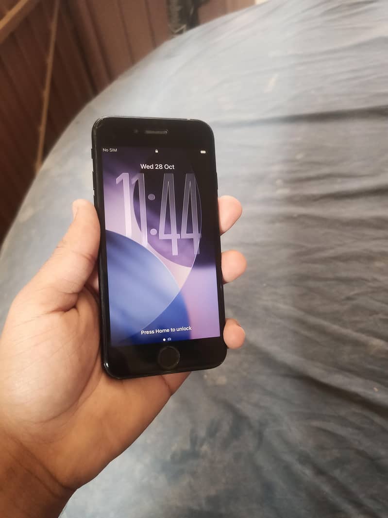 Apple iPhone SE 5