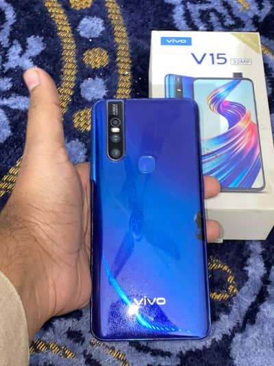 Vivo V15