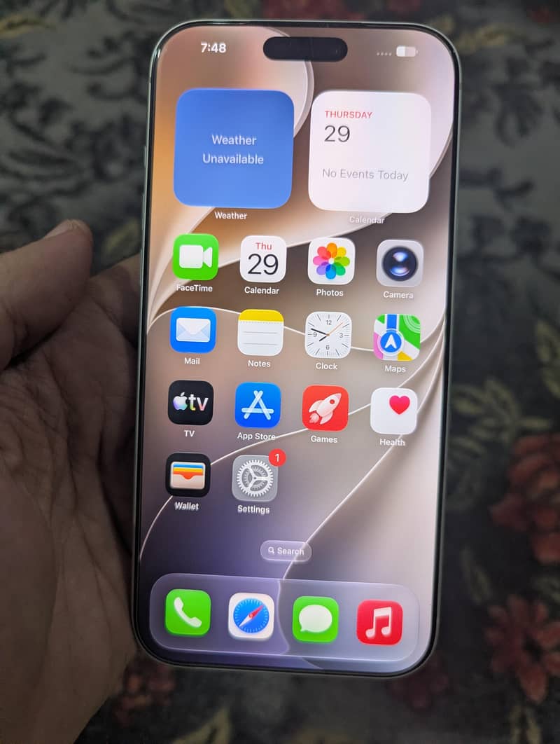 Apple iPhone 17 Pro Max 1