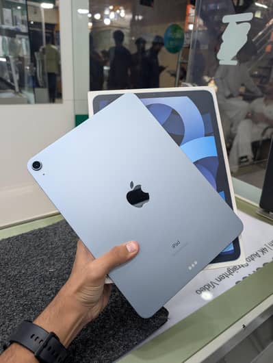 Apple I pad Air (4 Generation) 64 Gb memory