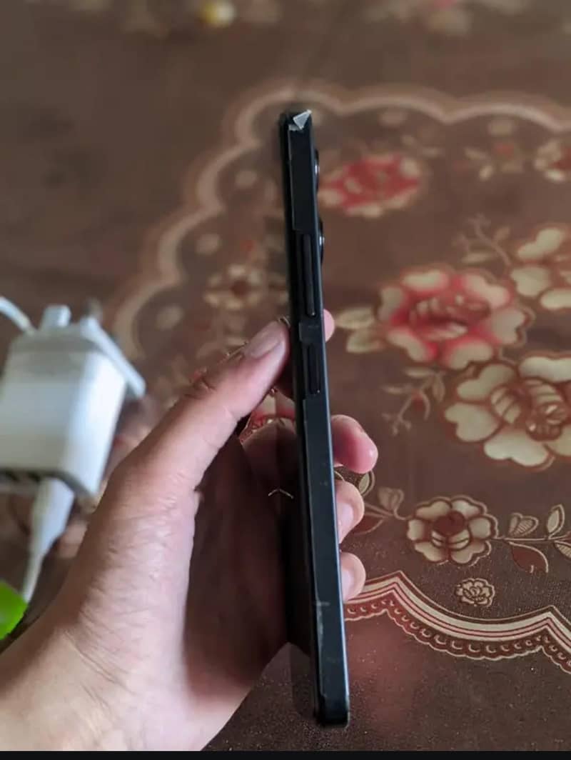 Xiaomi Redmi 12 1
