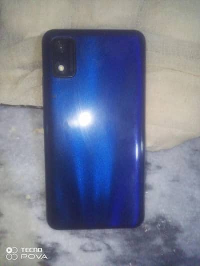 Apple iPhone 6 and itel