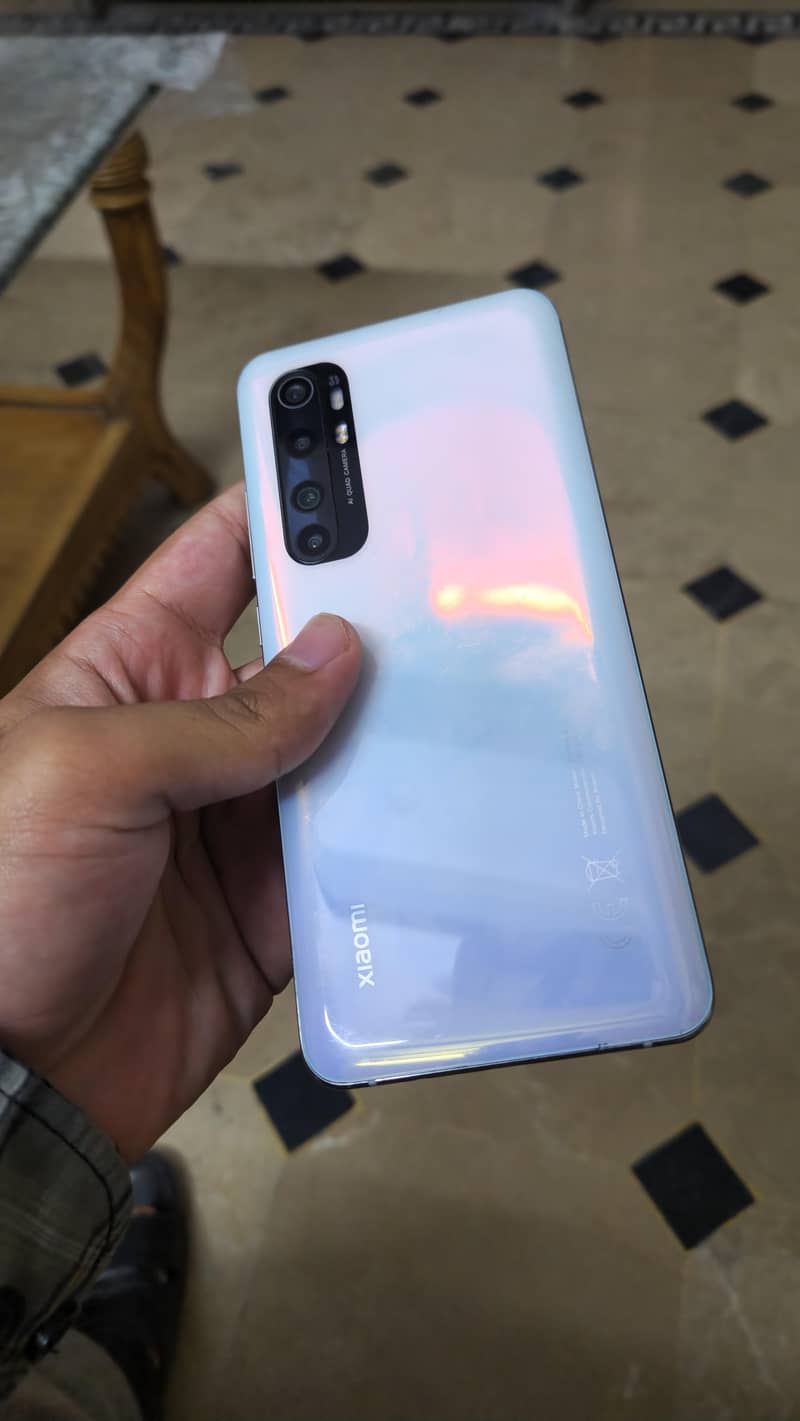 Xiaomi Mi Note 10 Lite 0