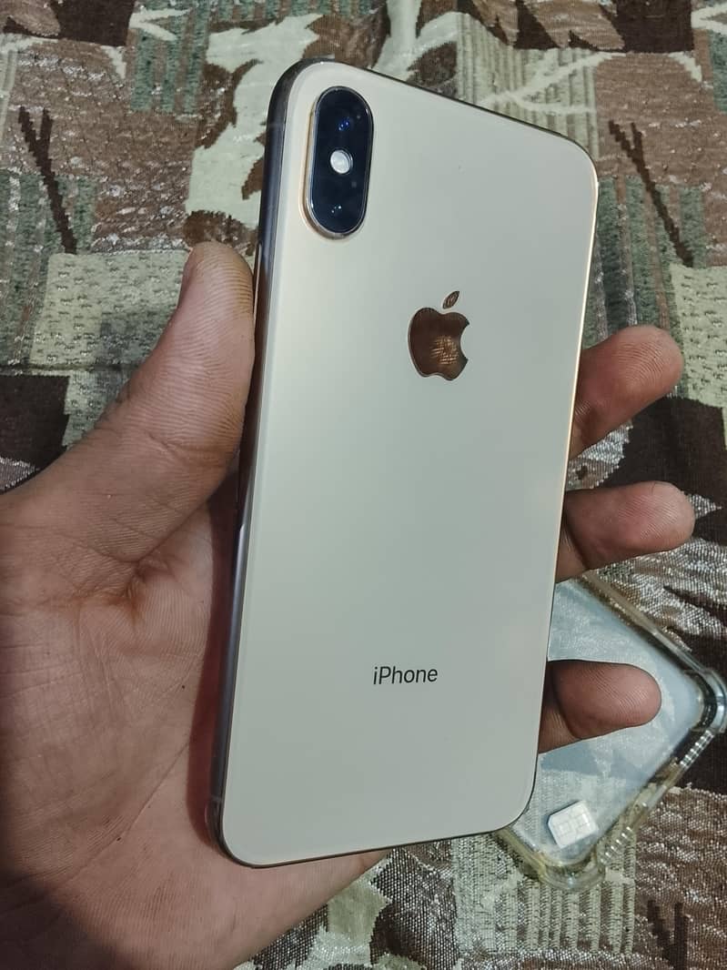 Apple iPhone XS 6