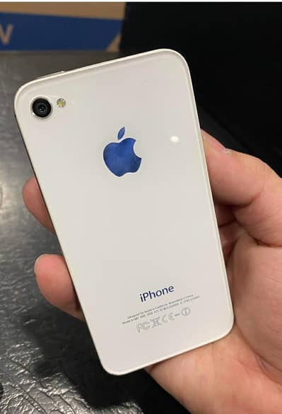 Apple iPhone 4 active ni ho raha