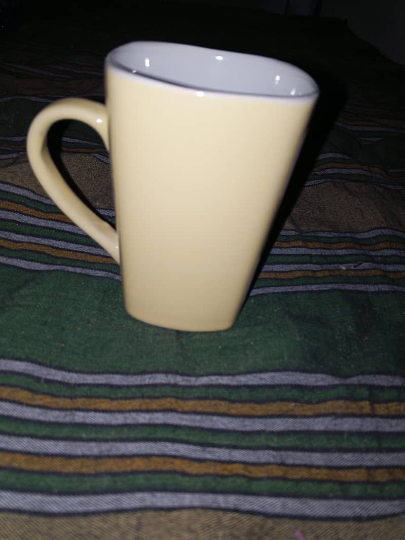 CUP FULL SIZE 2