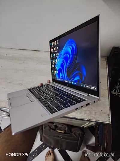 hp elitebook 11gen core i5