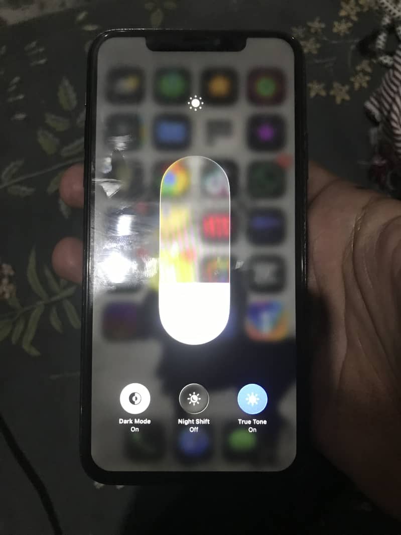 Apple iPhone 11 Pro Max 1