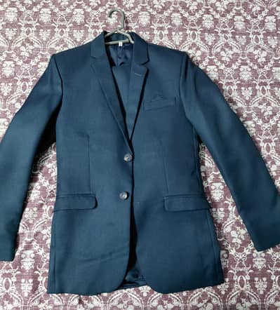 Navy Blue 3 Piece Pant Coat Suit For Men - Size Medium - 10/10