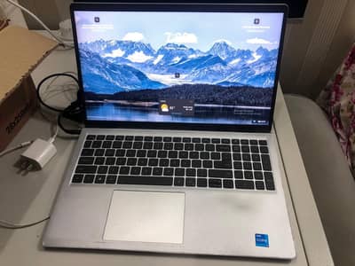 DELL Ci5 11th Generation
