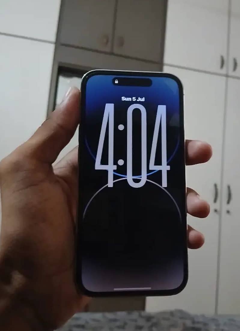 Apple iPhone 14 Pro 0