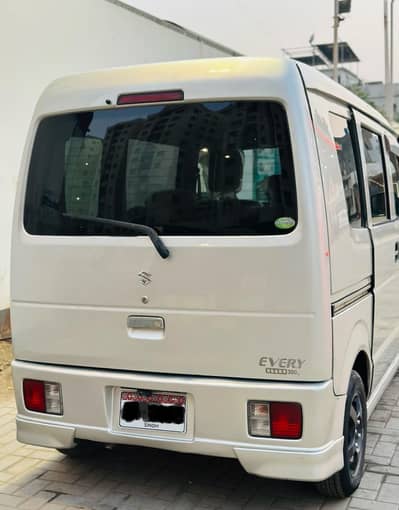 Suzuki Every 2013