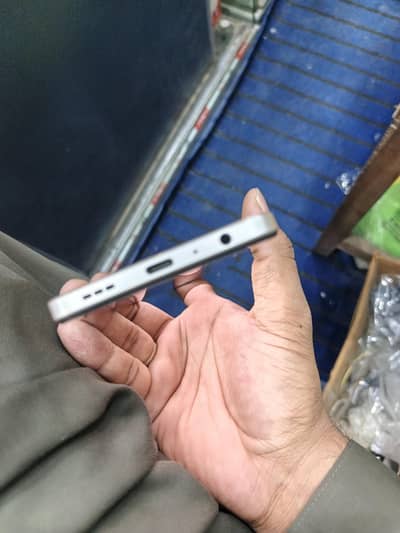 OPPO F21 Pro