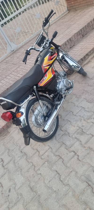 Cd 70 New Bike Available For Sale
