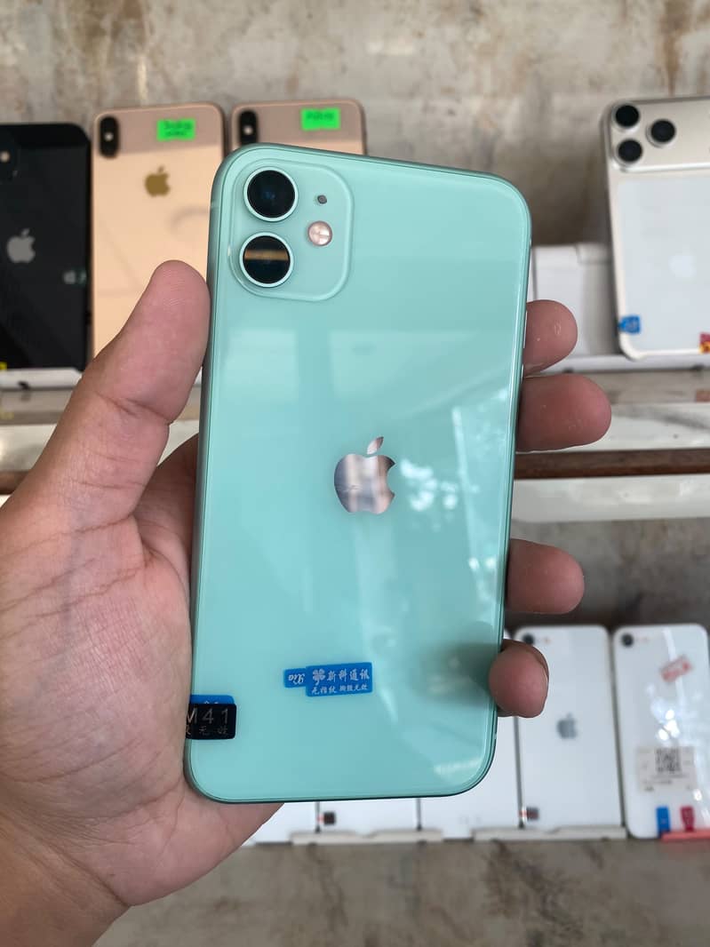 Apple iPhone 11 0
