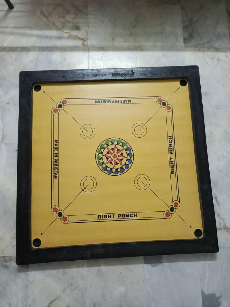 carrom board 0