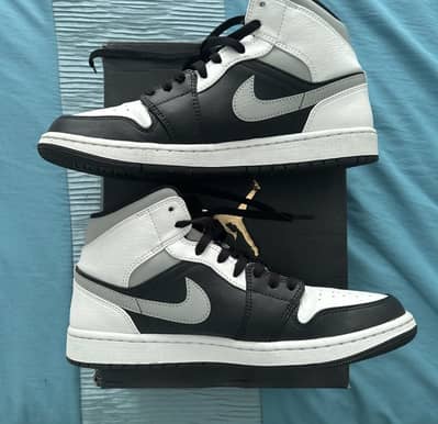 Original Nike Air Jordan 1 Mid | 10/10 Mint Condition