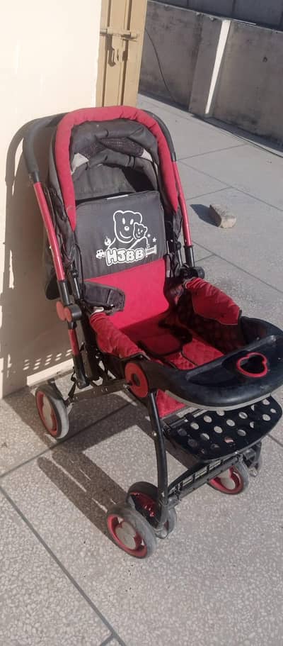 babies Pram slightly used properly working condition 10/10